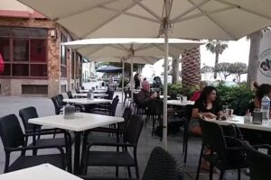 Bar Arepera El Encuentro en la Avenida