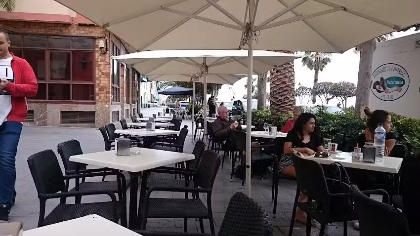 Bar Arepera El Encuentro en la Avenida