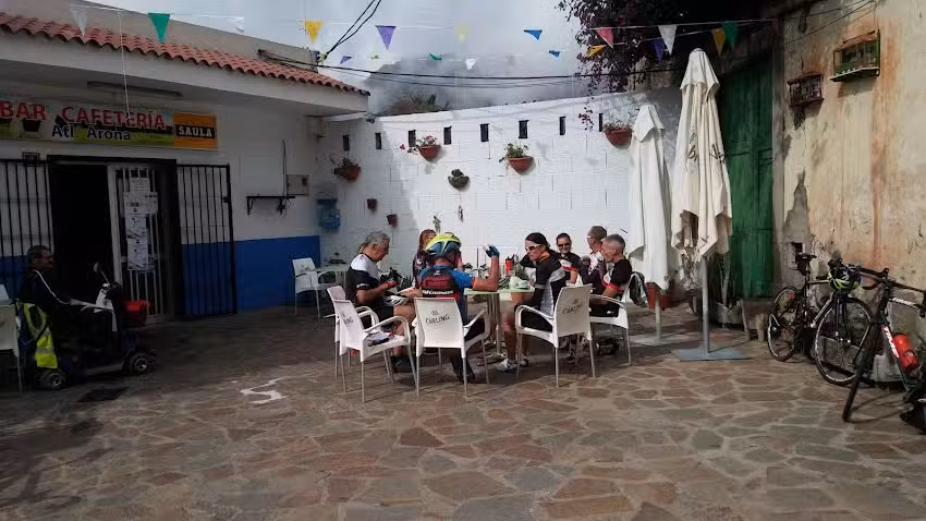 Bar atl&eacute;tico Arona
