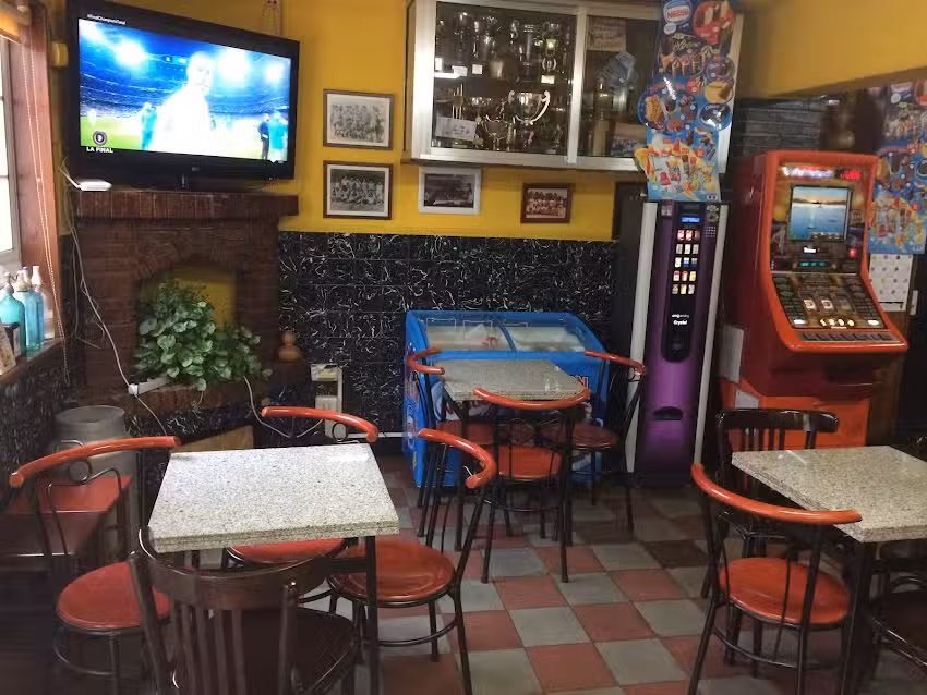 Bar Avelino