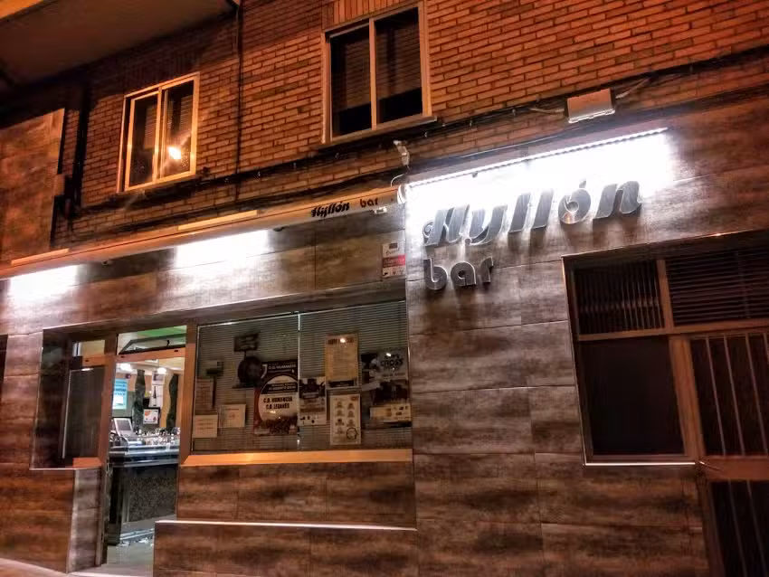 Bar Ayllon
