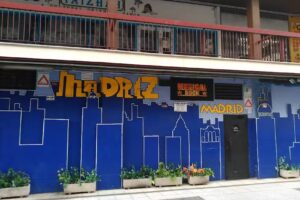 Bar Bajos de Arg&uuml;elles