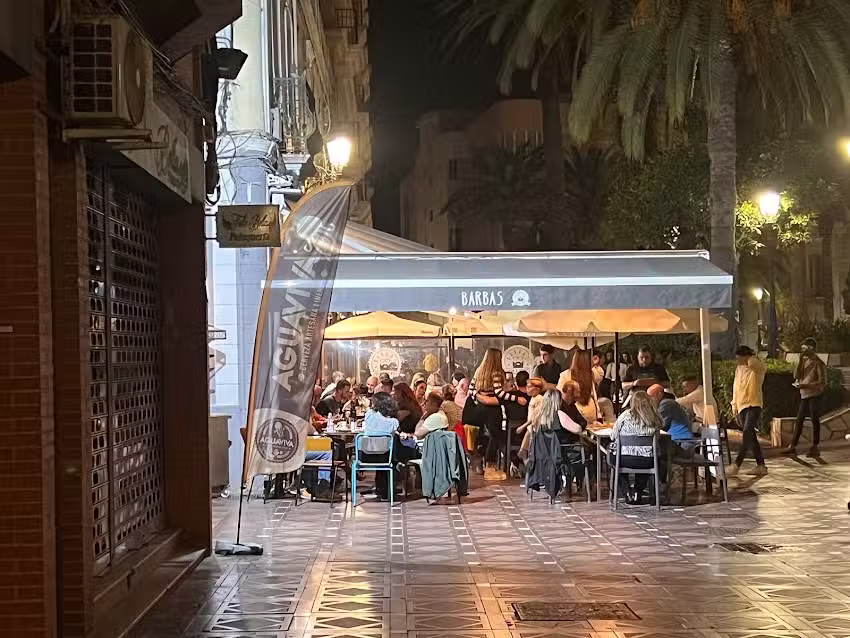 Bar Barbas Food&Drinks