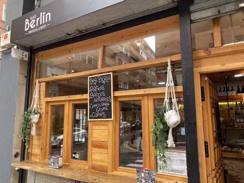 Bar Berl&iacute;n