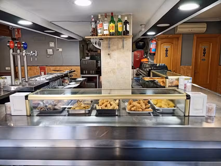 Bar Blazquez 174 &ldquo;Las escalerillas&rdquo;