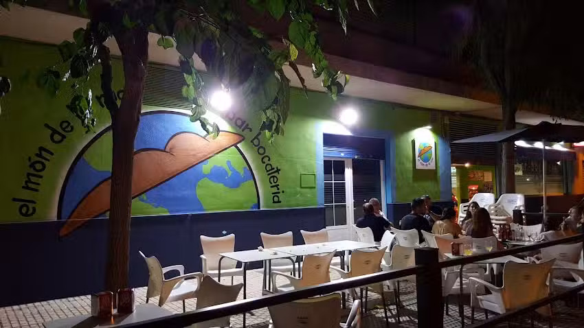 Bar-Bocater&iacute;a el m&oacute;n de la rua.