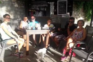 Bar Bocater&iacute;a M&aacute;s Que Amigos