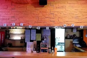 Bar Bot&oacute;n Bot&oacute;n