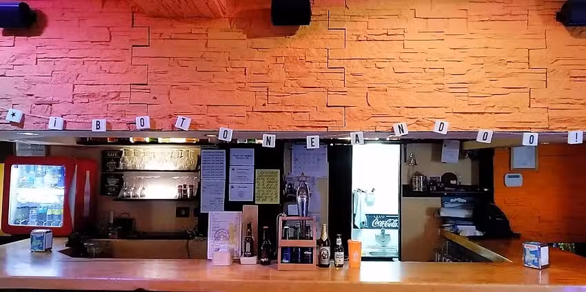 Bar Bot&oacute;n Bot&oacute;n