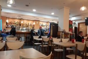 Bar Bret&oacute;n Fontana