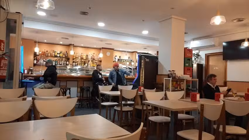 Bar Bret&oacute;n Fontana