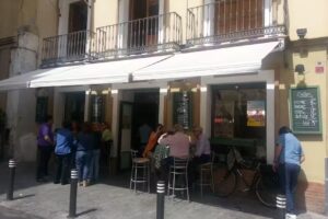 Bar BuenTrago Alfalfa