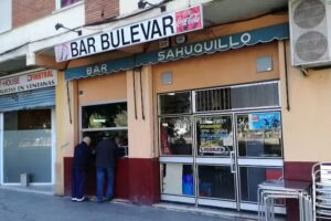 BAR BULEVAR &laquo;para cuidar su bolsillo y su paladar&raquo;