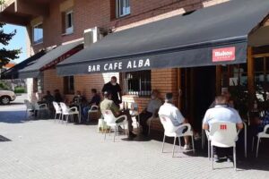Bar Caf&eacute; Alba