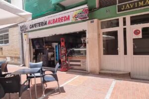 Bar Cafe Albareda 1