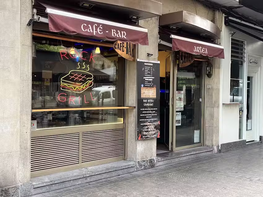Bar Cafe Artea