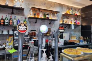 Bar Caf&eacute; El Encanto