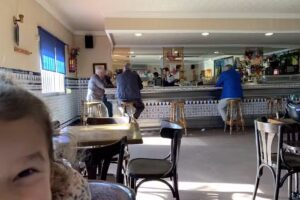 Bar cafe la ca&ntilde;ada