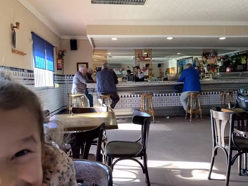 Bar cafe la ca&ntilde;ada