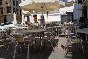 Bar Caf&eacute; Porche