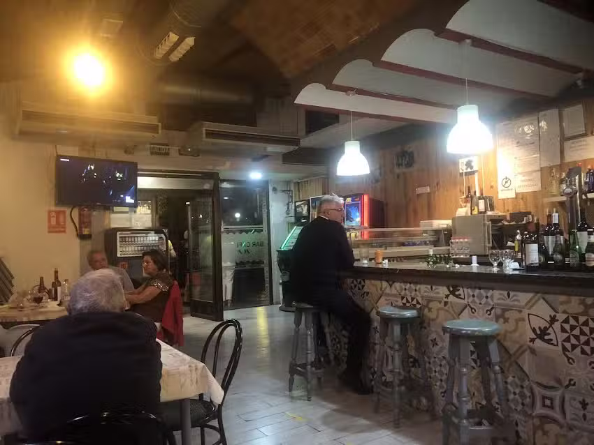 Bar Cafeter&iacute;a 2020