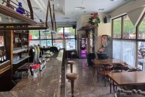 Bar cafeter&iacute;a 4