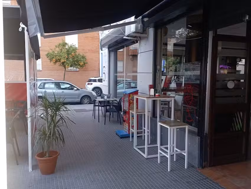 Bar-Cafeter&iacute;a 5 Sentidos