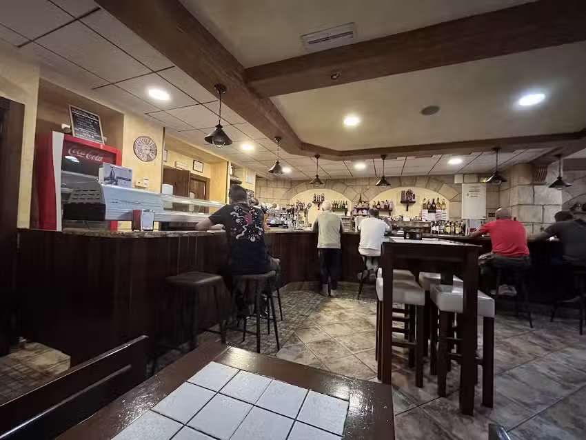 Bar Cafeter&iacute;a Alcazaba
