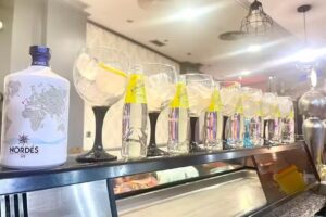 Bar Cafeter&iacute;a arce