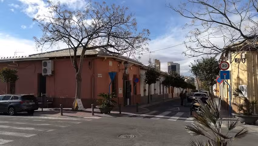 Bar cafeter&iacute;a Barrio Obrero