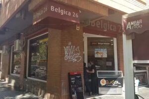 Bar Cafeter&iacute;a B&eacute;lgica 26