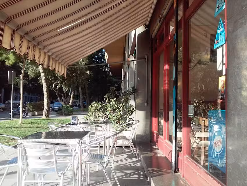 Bar Cafeteria BYRRIS