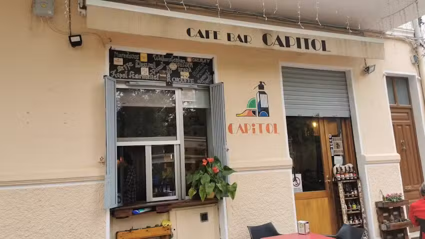 Bar Cafetería Capitol