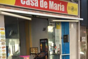 BAR CAFETER&Iacute;A Casa de Mar&iacute;a.