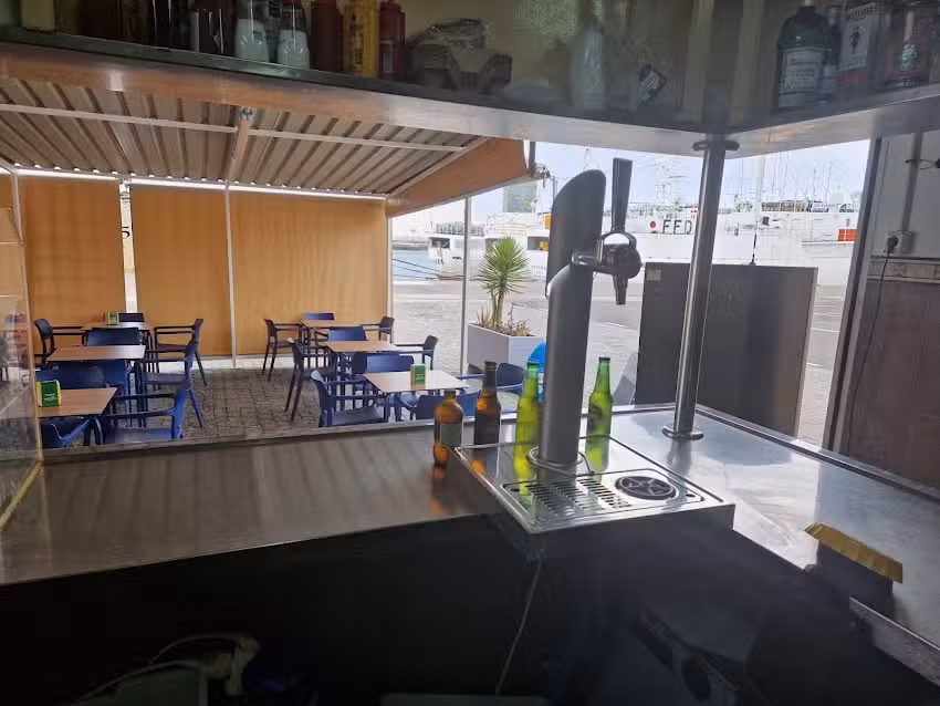 Bar-cafeter&iacute;a Casa Joel ⚓