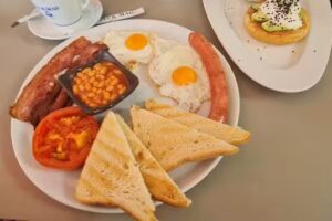 Bar Cafeter&iacute;a Club de mar