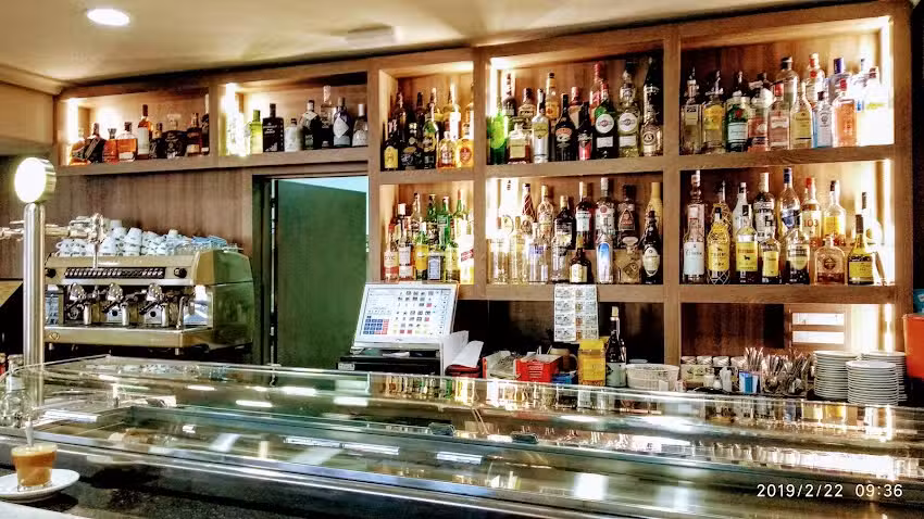 Bar Cafeter&iacute;a Collie