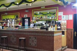 Bar/Cafetería Cruce Casa Nina