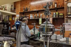 Bar Cafeter&iacute;a El 1 &ndash; Las Mejores Bravas de Madrid &ndash;