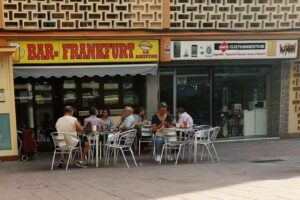 Bar-Cafeter&iacute;a El Balta (antigua la Amistad)
