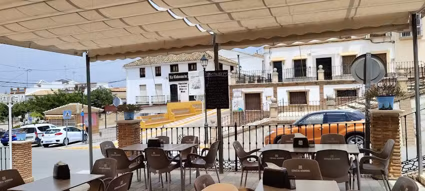 Bar-Cafeteria El Boliche