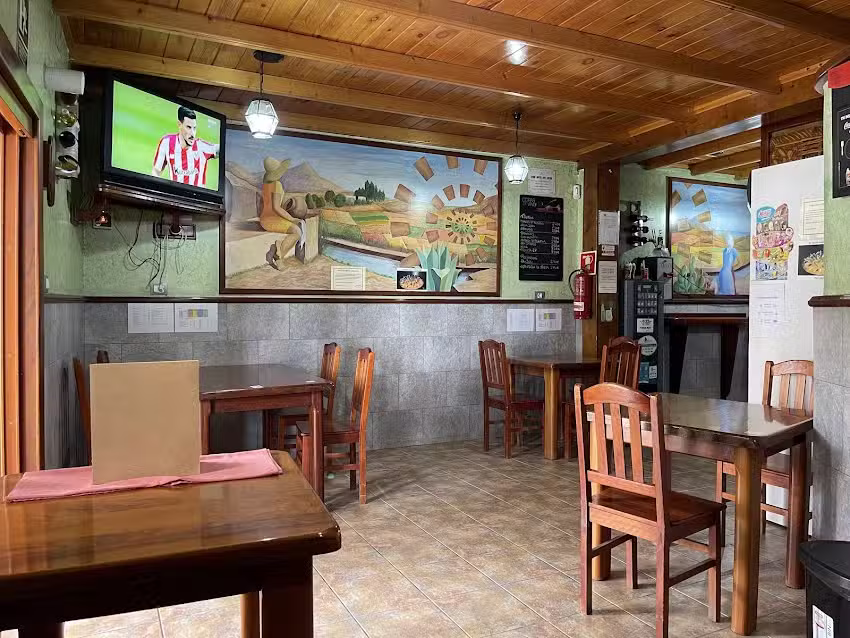 Bar Cafeter&iacute;a El Cumbrero