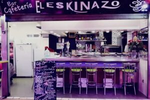 Bar cafeter&iacute;a EL ESKINAZO copasa