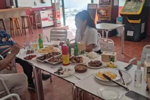 Bar cafeter&iacute;a el Guaro