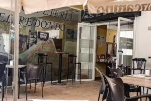 Bar cafeter&iacute;a &laquo;El Redondo&raquo;