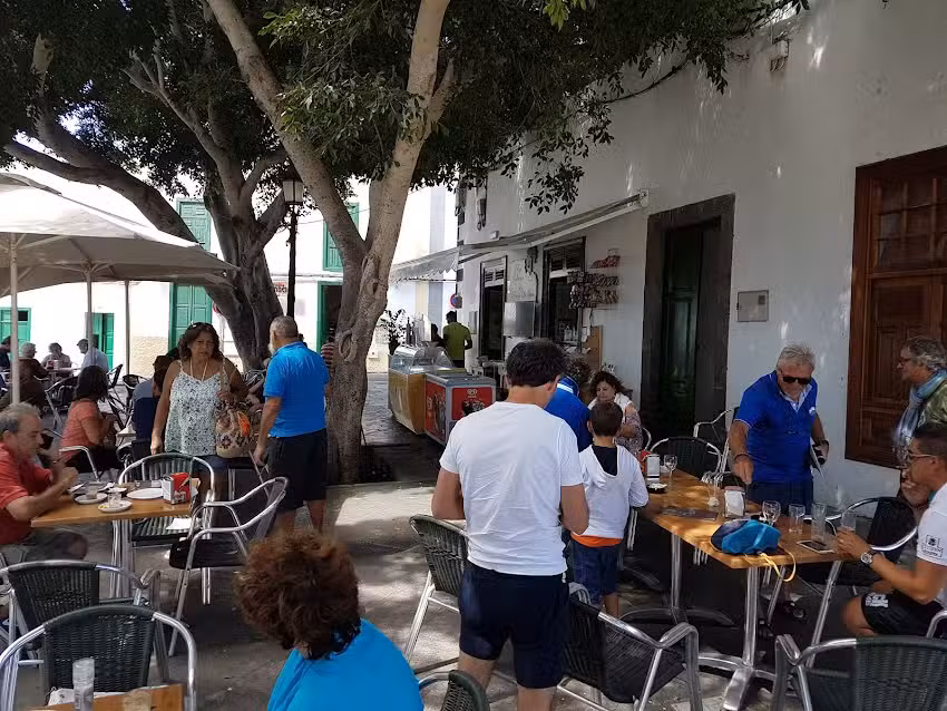 Bar Cafeteria El Rinc&oacute;n de Quino