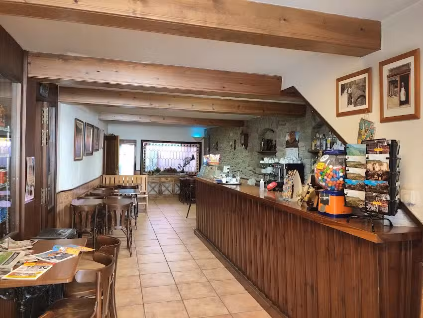 Bar Cafeteria El Tarota