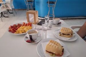 Bar Cafeter&iacute;a El Telamon