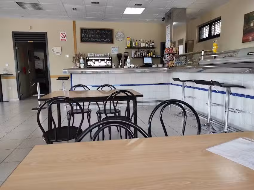 Bar Cafeteria Els Tremolencs