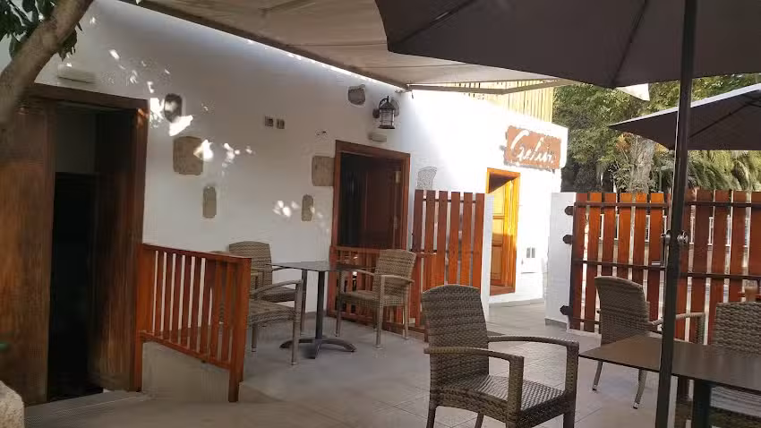 Bar Cafeter&iacute;a Gale&oacute;n